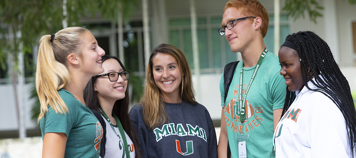 The Florida Marlins Spread Team Spirit throughout Miami Children's Hospital